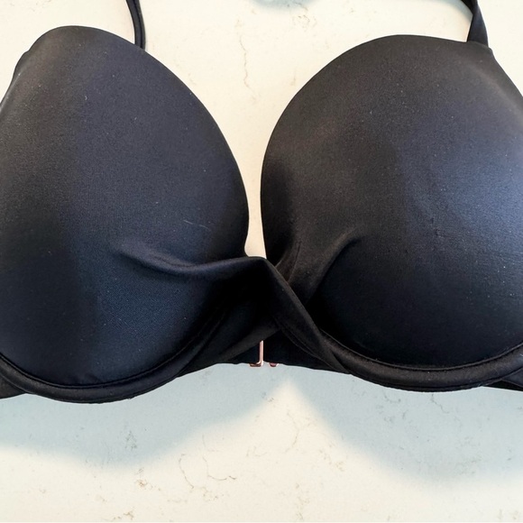 Shade and Shore Black Bathing Suit Top Size 36C - Picture 2 of 4